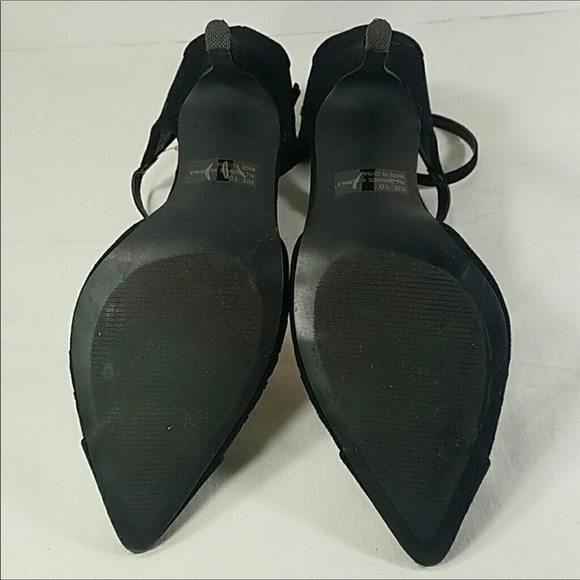 QUPID Black Cut-Out Ankle Strap Heels Size 10 - Picture 6 of 8